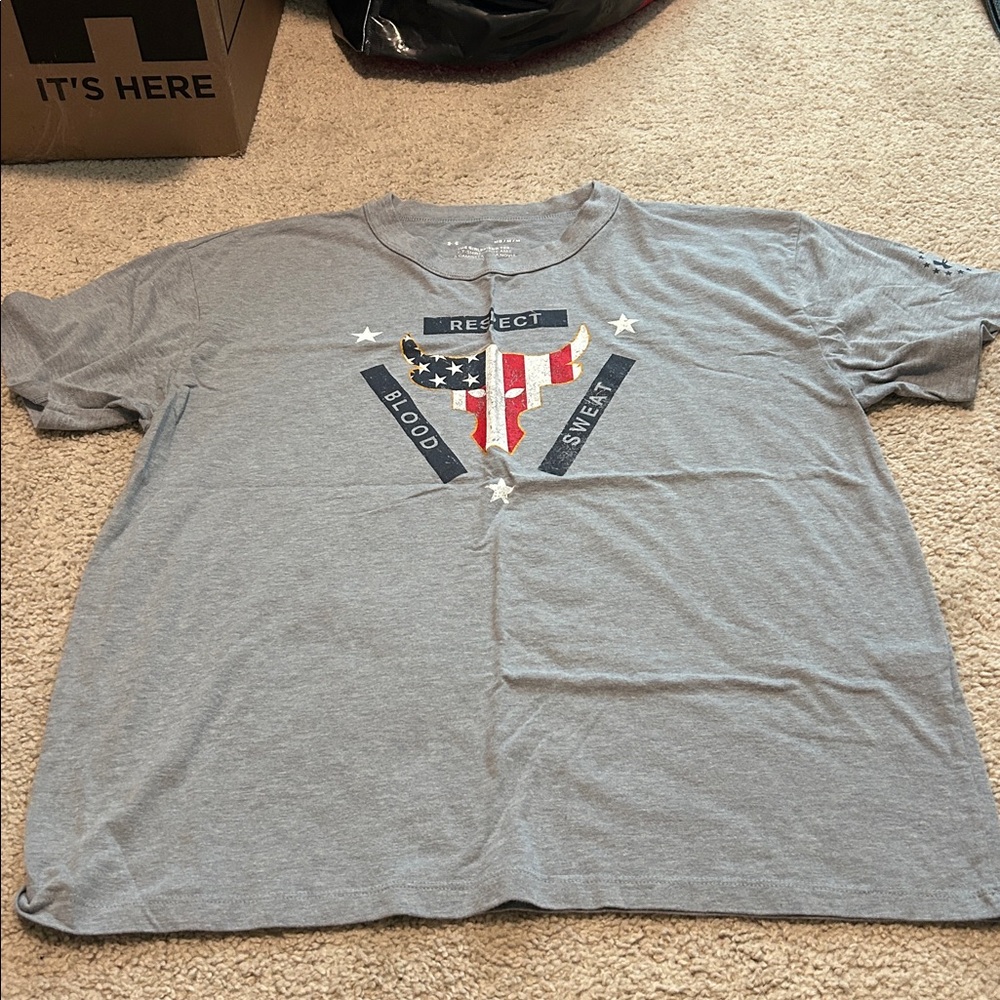 Under Armour Gray Girlfriend Tee